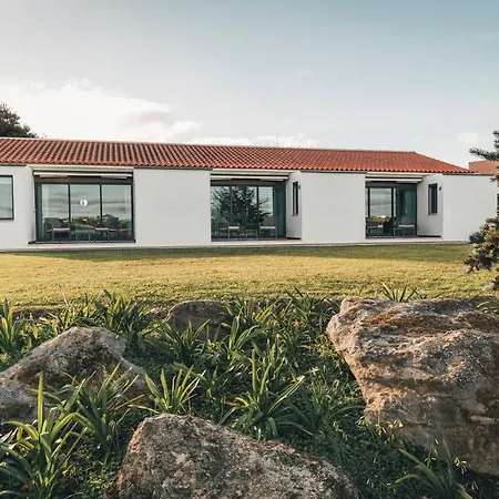 בית נופש Vale Pisco בומברל