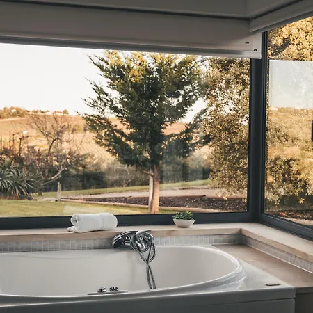 בית נופש Vale Pisco בומברל